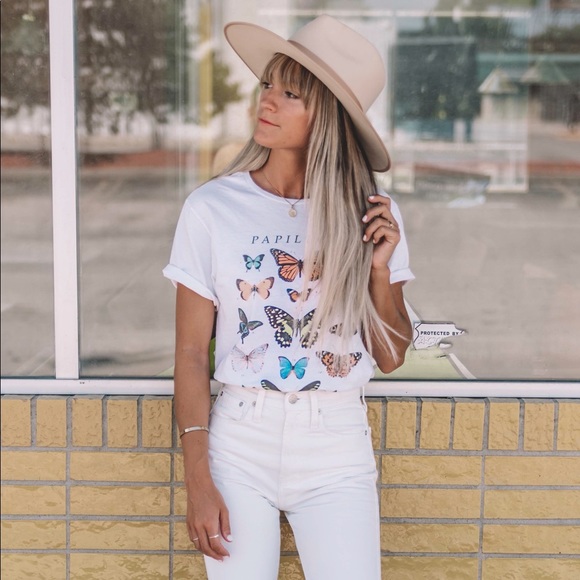 MEET YOUR POSHER - Picture 11 of 16